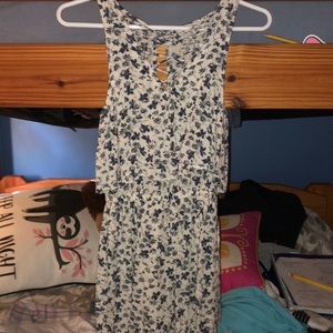 PRICE NEGOTIABLE american eagle floral romper